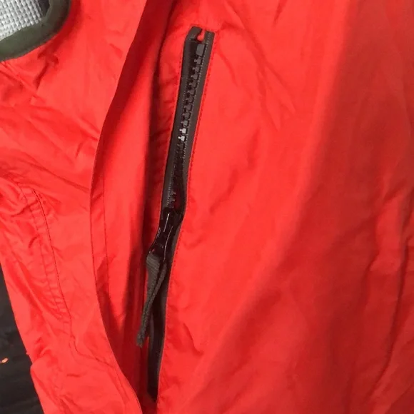 Men’s Gap Orange & Green Multi Zipper Utility Vest size XL - Picture 3 of 11